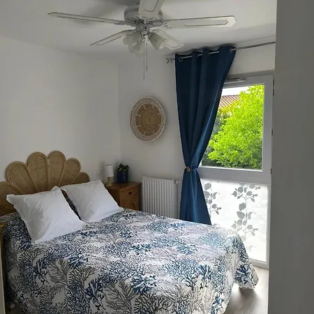 아파트 Residence Des Grands Lacs 상기네
